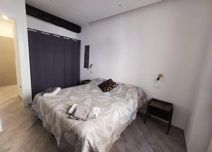 Incentro Casa de hóspedes 3*