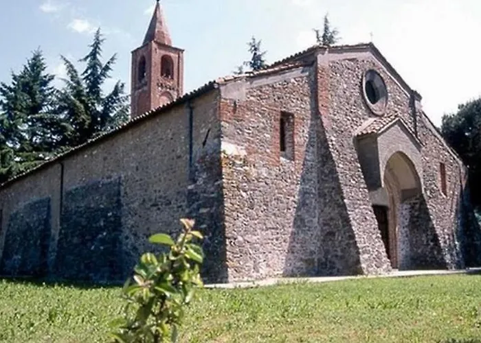 Incentro Casa de hóspedes 3*